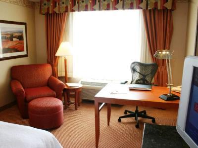 Hilton Garden Halifax Airport 4*